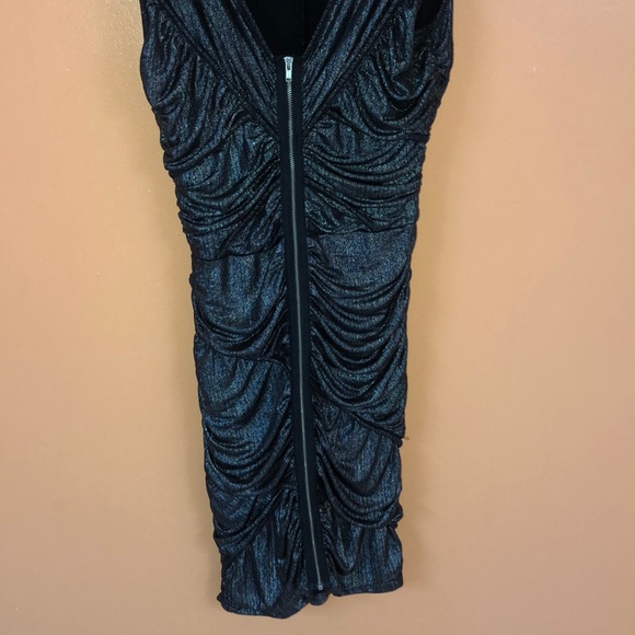 Bebe Zip-up Dress - Picture 4 of 6